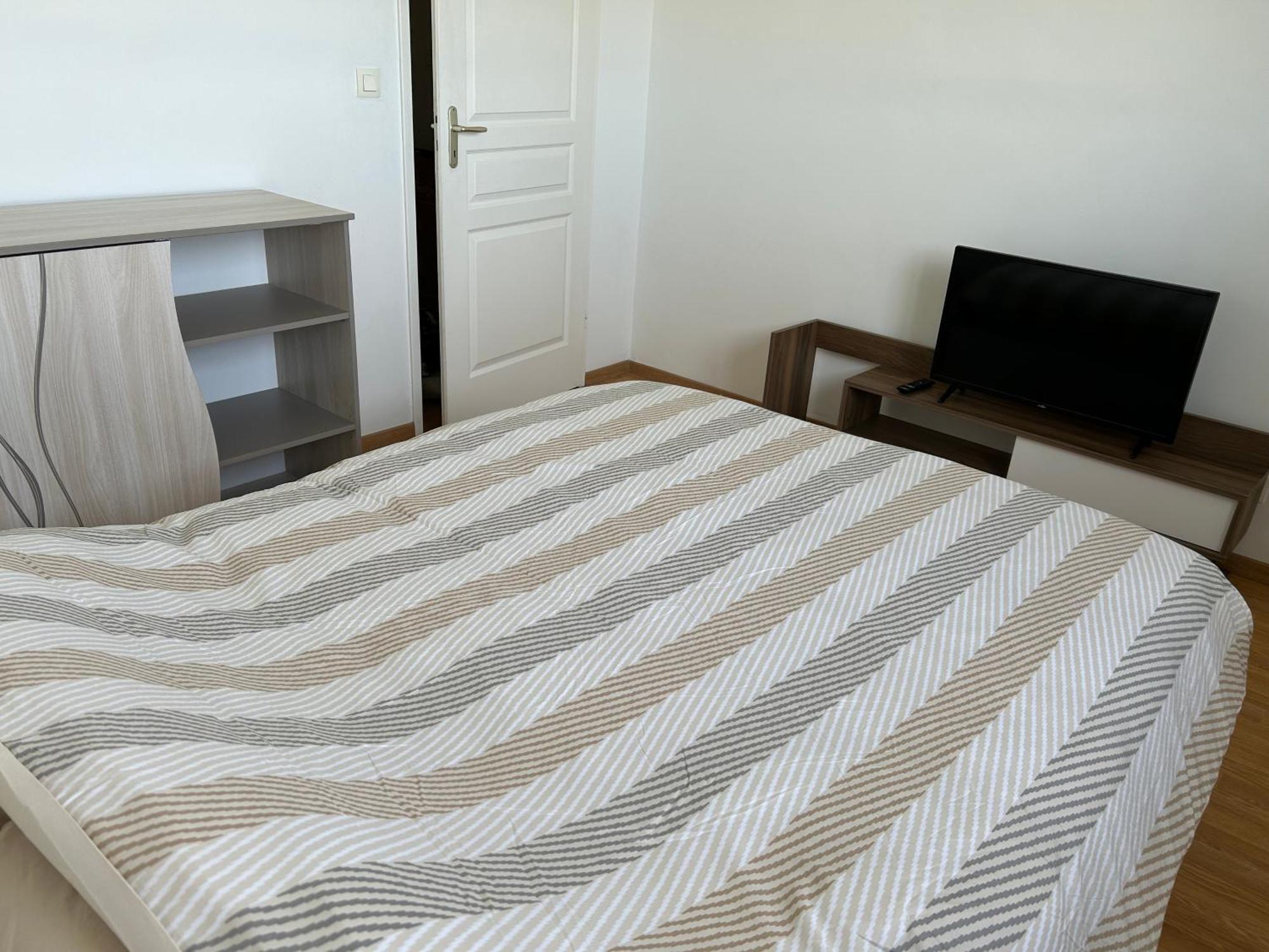 Appartement Évreux Esterno foto